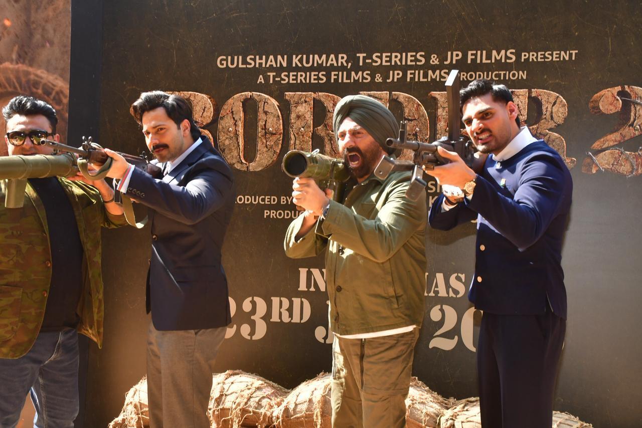 Varun, Sunny and Ahan were also seen posing with the guns, recreating their Border 2 posters.